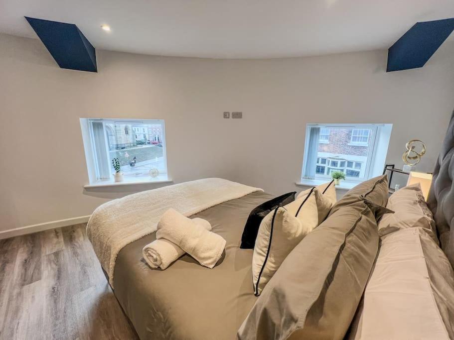 Orange Rentals-High Spec, Midnight Suite, Sleeps 4-Pets Welcome! Liverpool Esterno foto