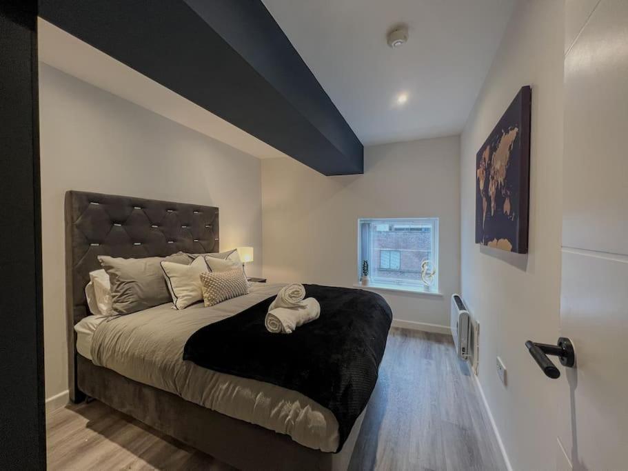 Orange Rentals-High Spec, Midnight Suite, Sleeps 4-Pets Welcome! Liverpool Esterno foto