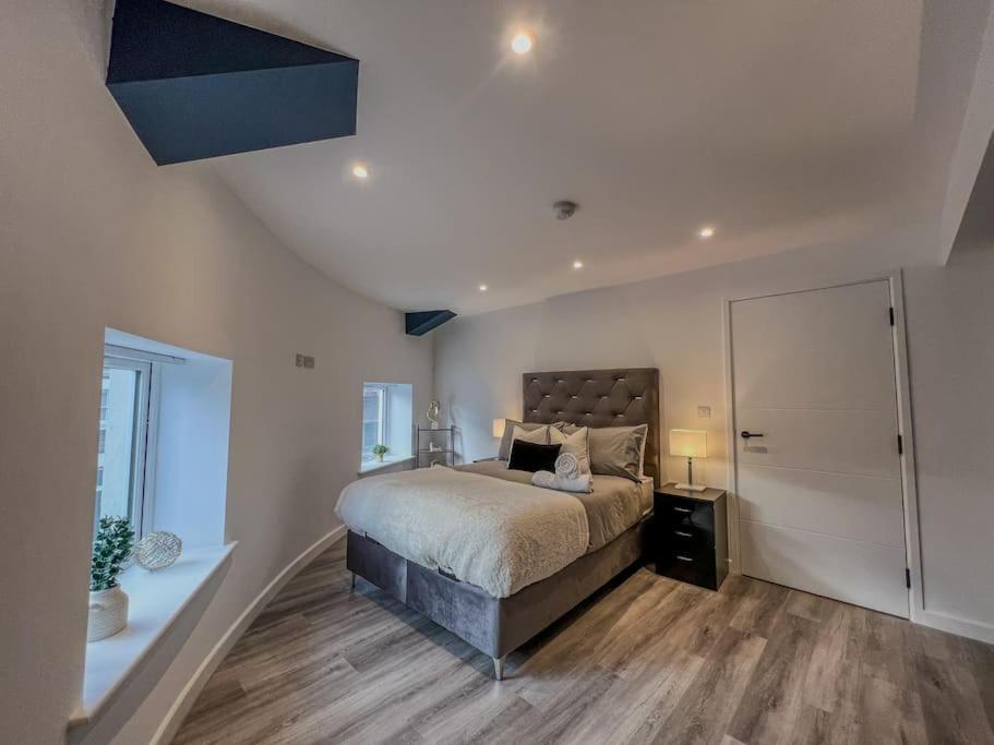 Orange Rentals-High Spec, Midnight Suite, Sleeps 4-Pets Welcome! Liverpool Esterno foto