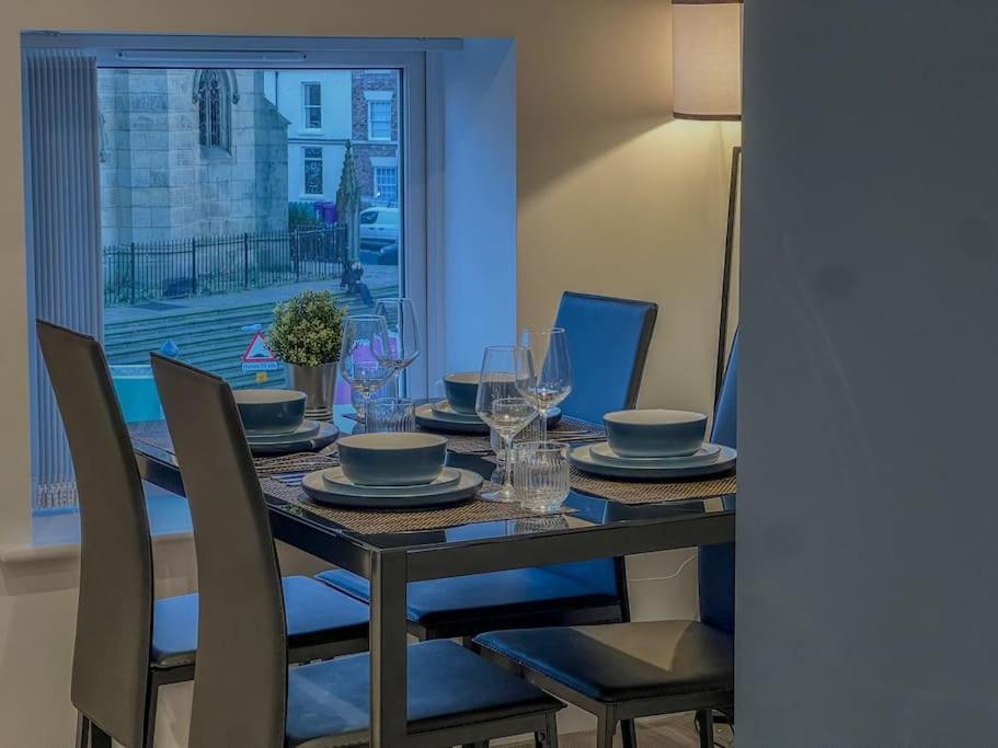 Orange Rentals-High Spec, Midnight Suite, Sleeps 4-Pets Welcome! Liverpool Esterno foto