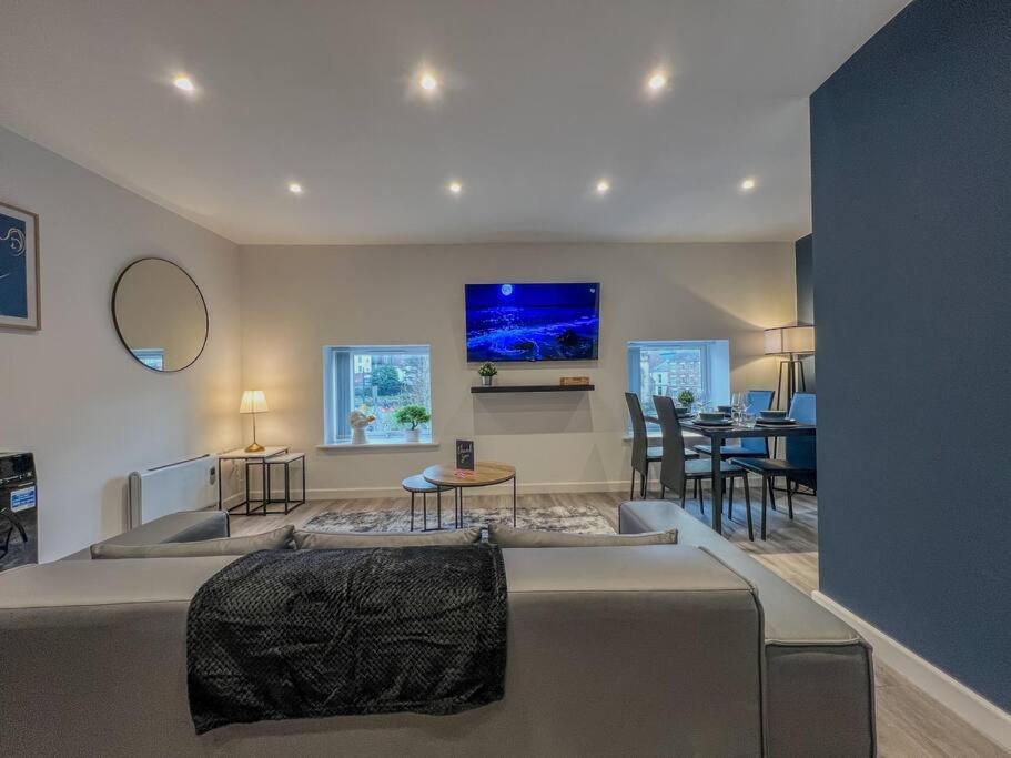 Orange Rentals-High Spec, Midnight Suite, Sleeps 4-Pets Welcome! Liverpool Esterno foto